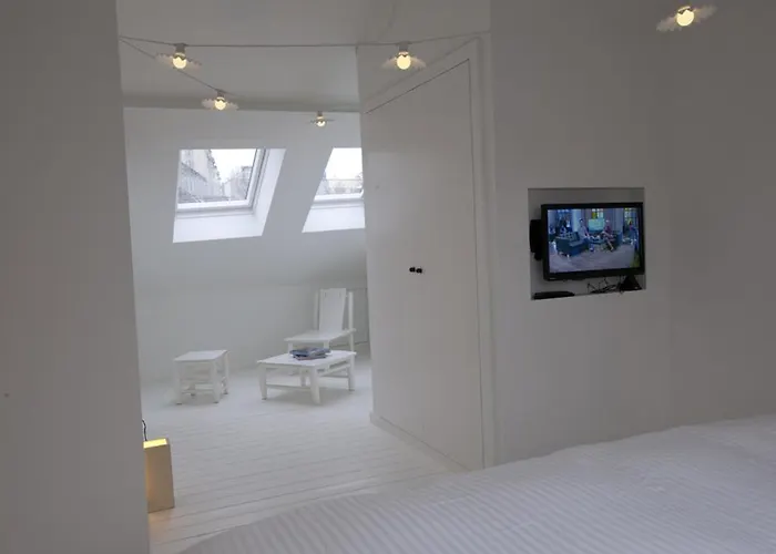 La Maison Haute Guest house 4*