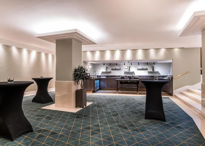 Hilton Grand Place Hotel