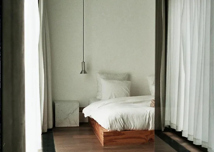 Проживание в семье Teddy Picker Брюссель