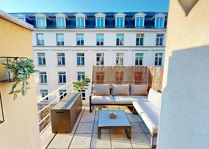 Centre Avec Grand Balcon Pour 2personnes