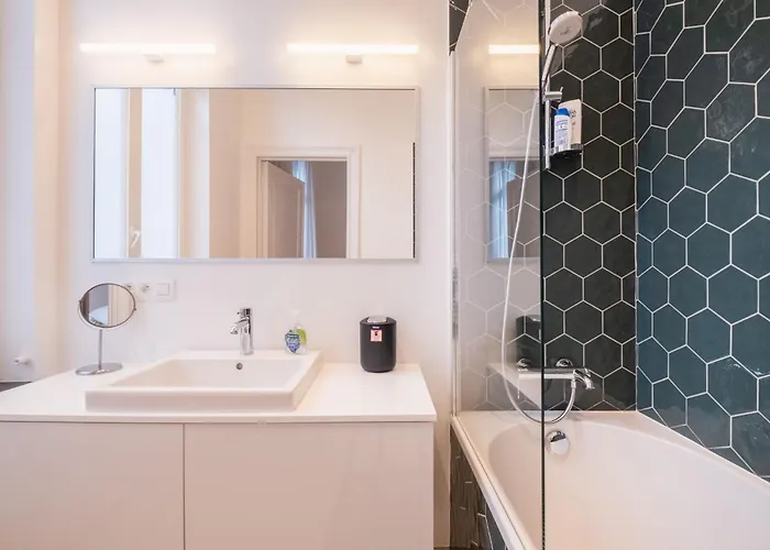 Self Check In For 2 In Heart Of Trendy Saint-gilles *