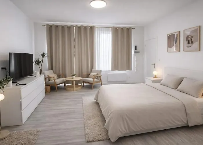 Sweet And Chill Center Of # 2