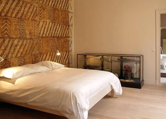 Les Du Vaudeville מלון בריסל