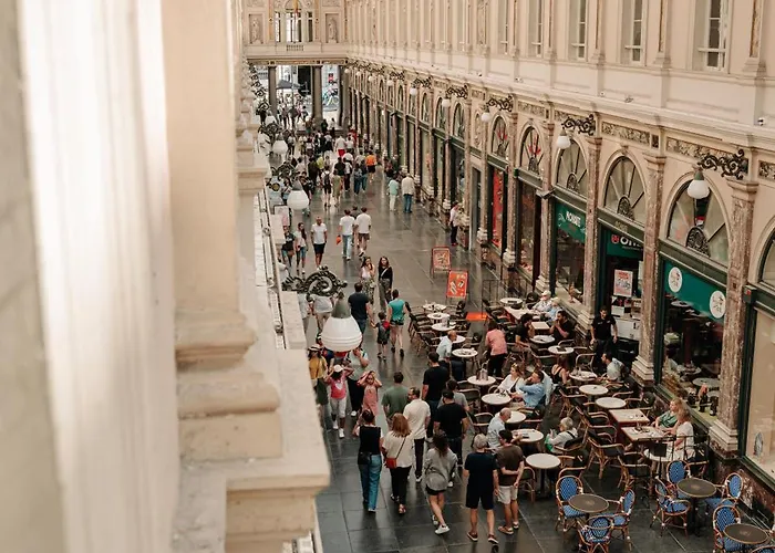 Les Du Vaudeville * בריסל