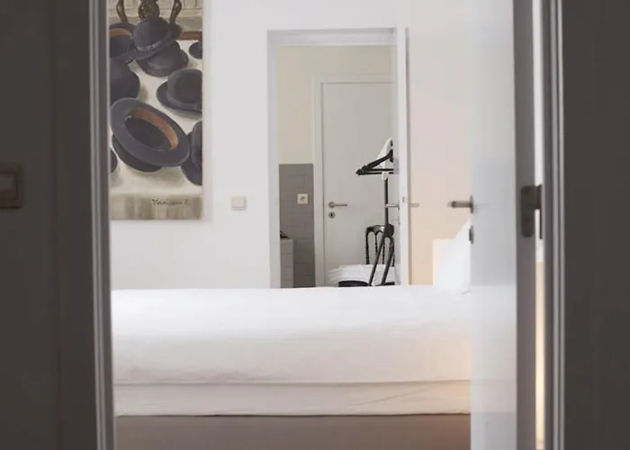 Les Du Vaudeville מלון