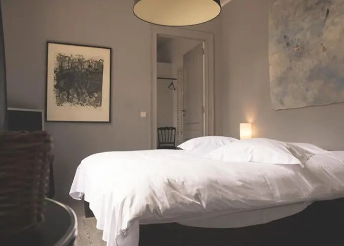 Les Du Vaudeville מלון *