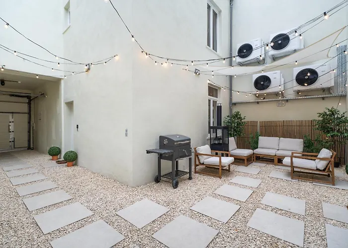 Vandenbranden Homestay