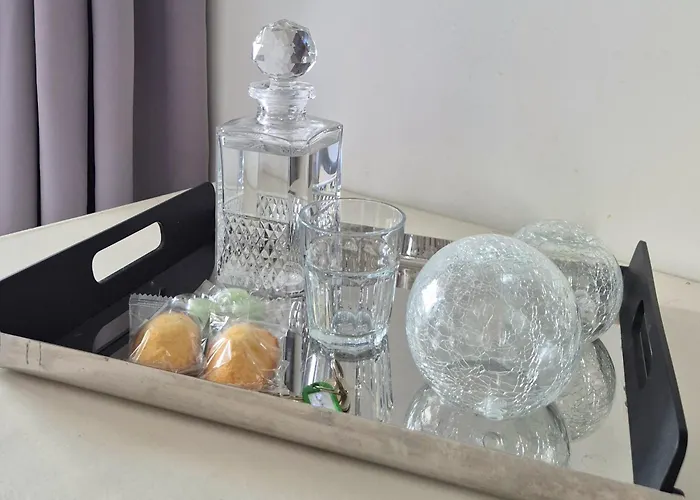 Richy Stylish Balcony Brussels- Garden View- Shared Bathroom- Inclusive Brüssel