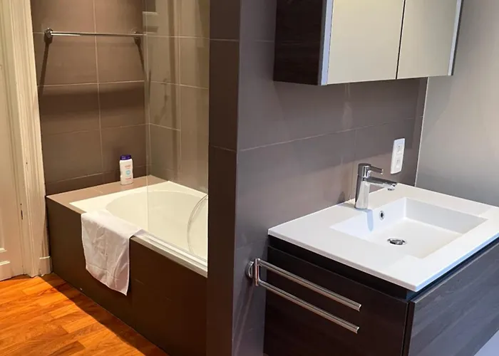 Nyaraló Eu District Mansion