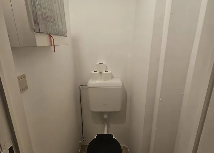 Cozy With Terrace Brusel