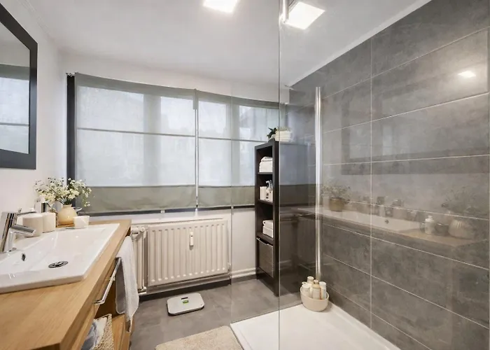 Superbe à Proximité Du Centre-ville *