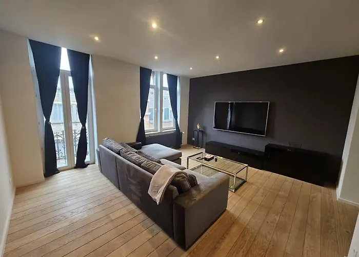 Апартаменты Luxury Triplex Stylish 2br In Брюссель