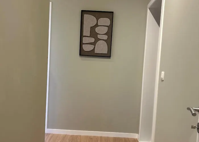 Appartement Elegant Renovated 2 Bedrooms Close To Transport Bruxelles