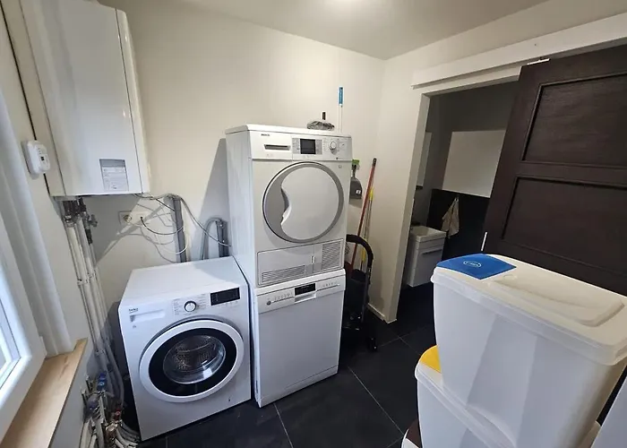 Апартаменты Luxury Triplex Stylish 2br In *