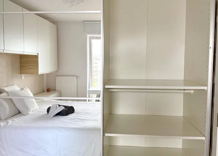 Cosy And Modern 1bed Near Gare Du Midi Dox בריסל