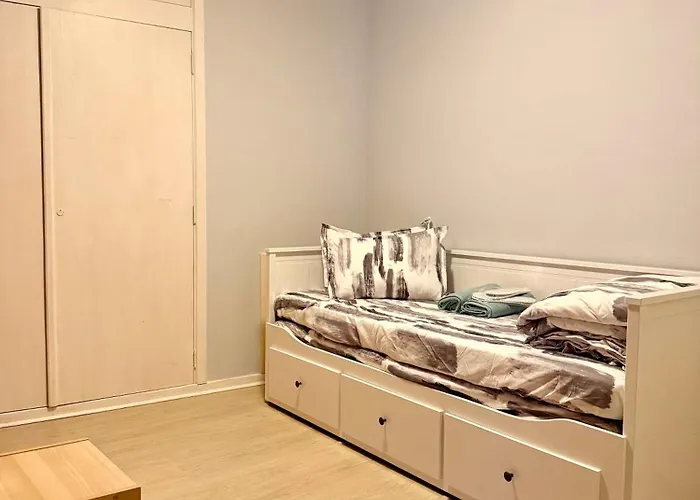 6 Min To Manneken Pis 3 Min To The Grand-place & Sleeps 6 Brüssel