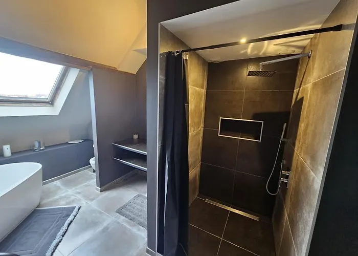 アパート Luxury Triplex Stylish 2br In