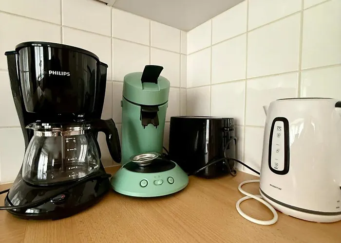 Elegant Close To The European Parliament Apartment *