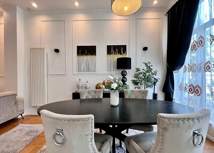 Apartment Family Cosy For Up To 9 Guests Near Midi Station *