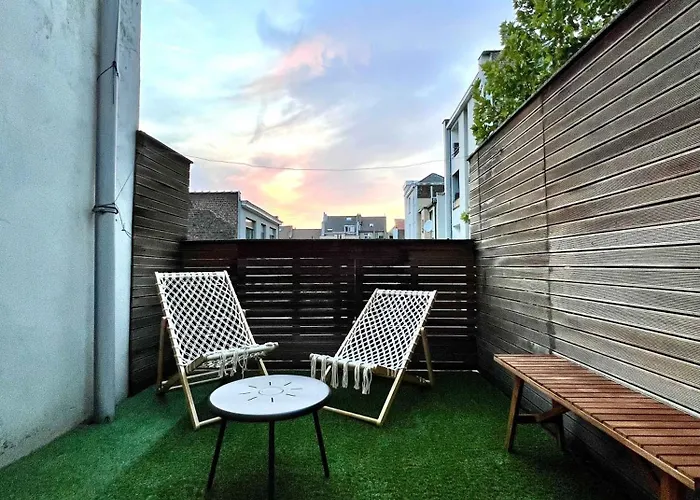 Family Cosy For Up To 9 Guests Near Midi Station * ブリュッセル