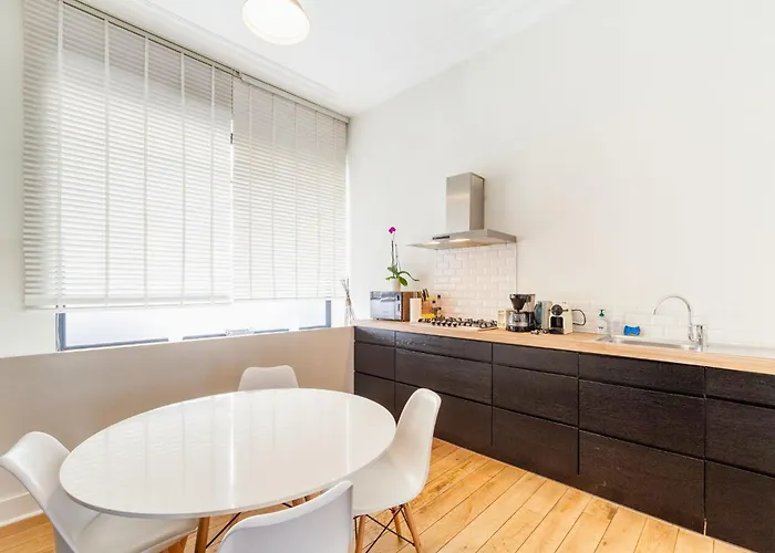 Apartment Comfortable And Quiet *