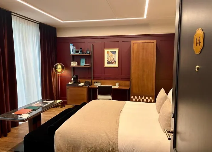 Faubourg 21 - The Leading Of The World Hotel