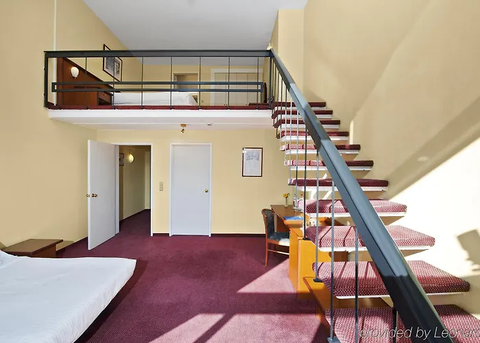 Hotel Brussels Otel Brüksel