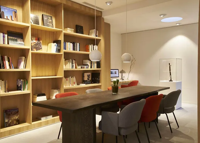 Otel 9hotel Sablon 4*