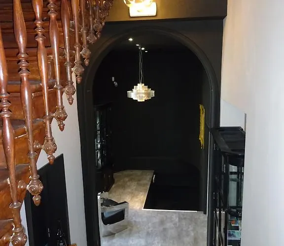 Bed & Breakfast In One 4*