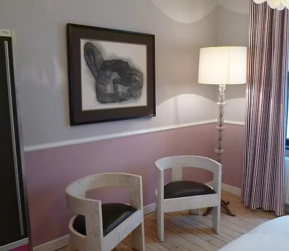 Bed & Breakfast Nowhere Else