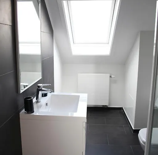 Satellite Szálloda 2*