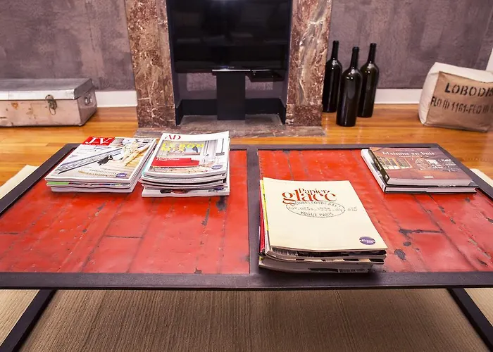 Smartflats - Manneken Pis *