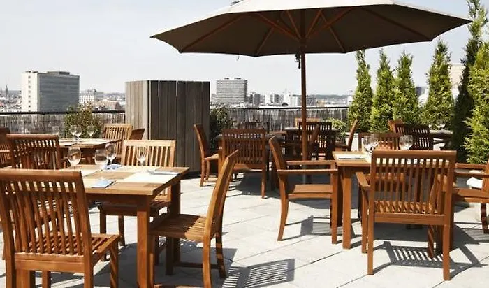 Hotel Nh Collection Centre 4*