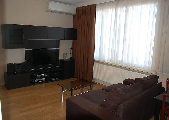 Hotel Agenda Louise 3*