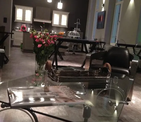 Couette-café In One 4*