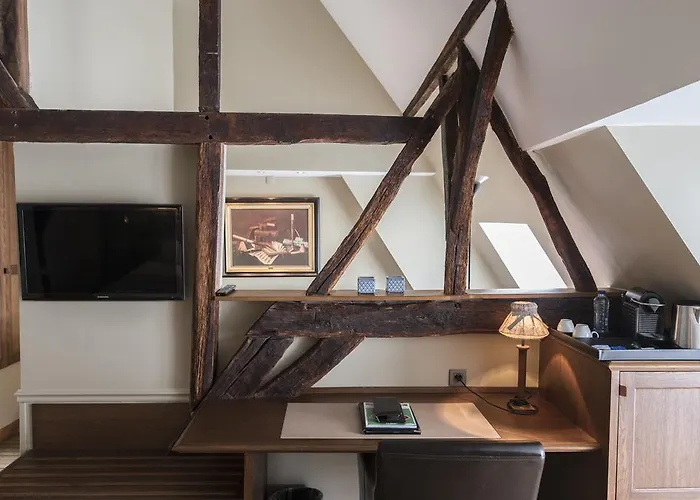 Le Dixseptieme Hotel