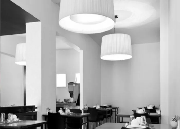 クイーン アン 3*