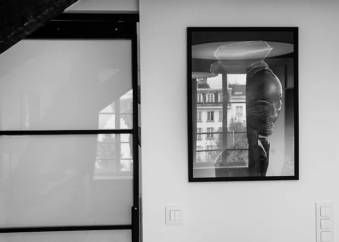 ゲストハウス レ シャンブル ドゥ マルタン 3*