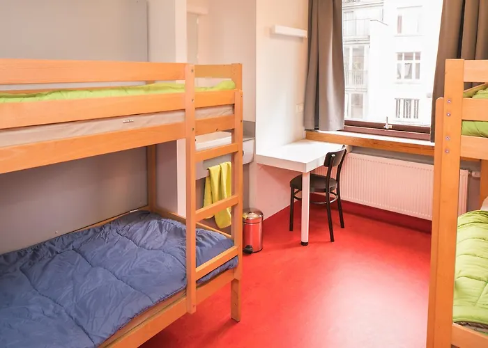 Bruegel Hostel Brussels