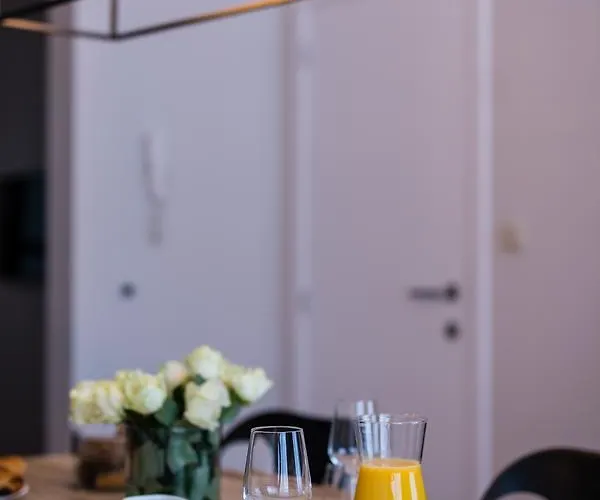 Royal Centre Apartment