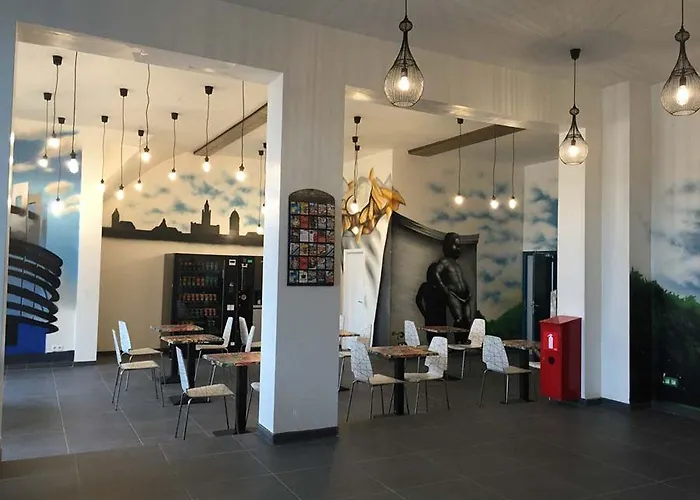 Midi Station 2* Brüsszel