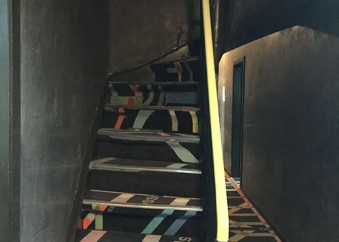 Midi Station מלון בריסל