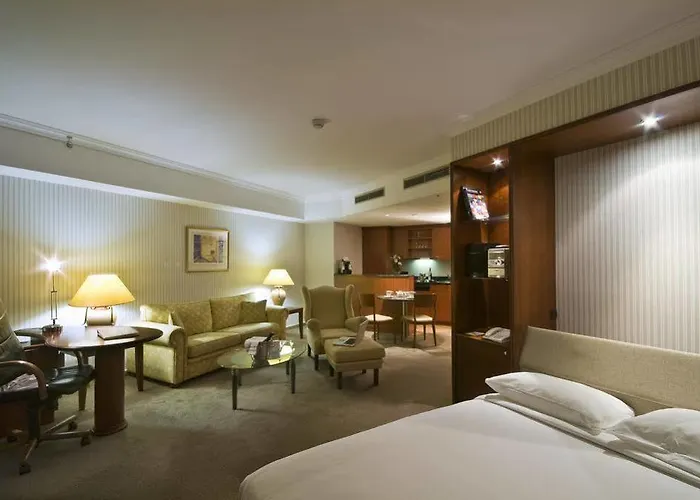 B-aparthotel Ambiorix 4*