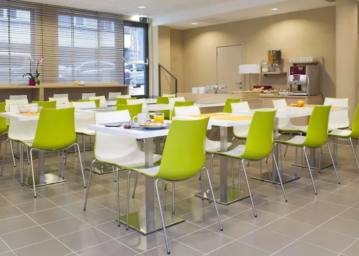 アパートホテル アダージョ アクセス ヨーロッパ アパートホテル