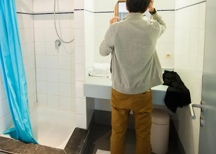 Hi Brussels Jacques Brel Hostel * Brussels