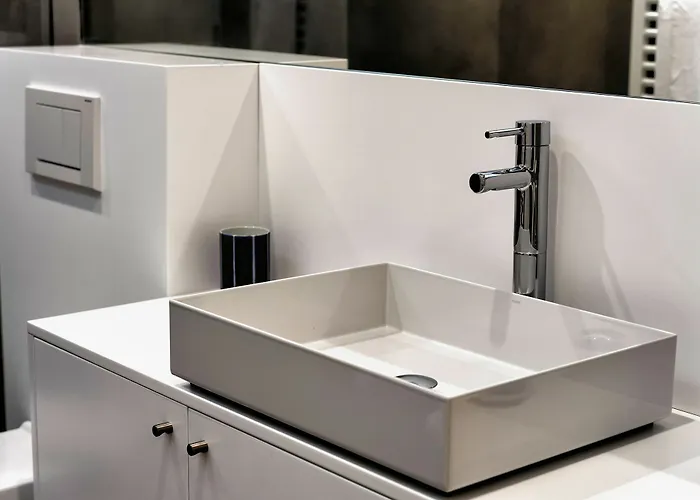 Charles - Grand Place 4*