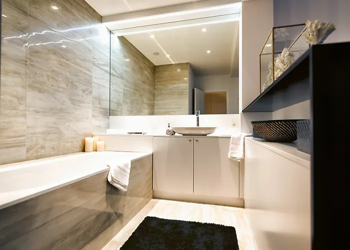 Charles - Grand Place Hotel apartamentowy 4*