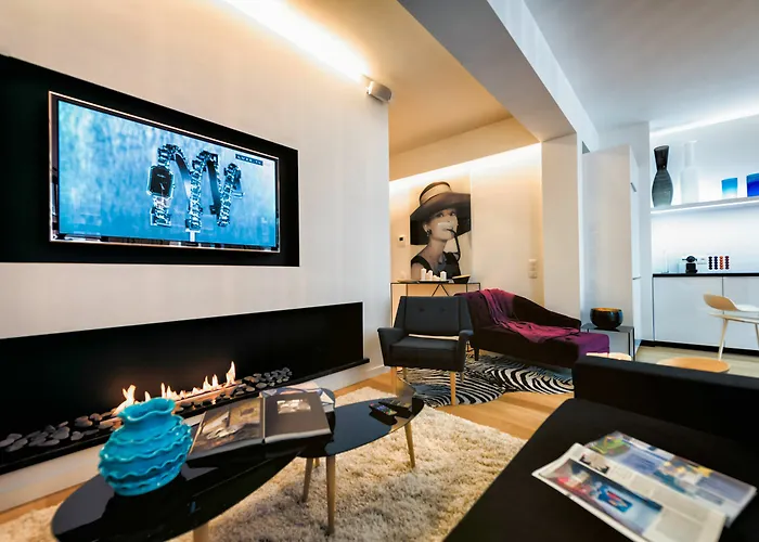 Hotel apartamentowy Charles - Grand Place 4*