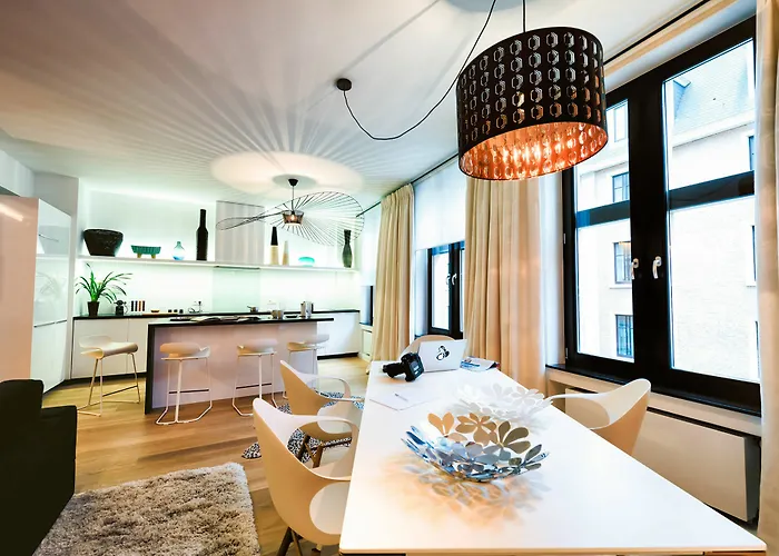 Charles - Grand Place Aparthotel