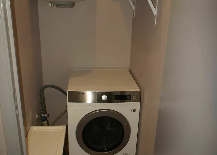 Daire J And R Brüksel